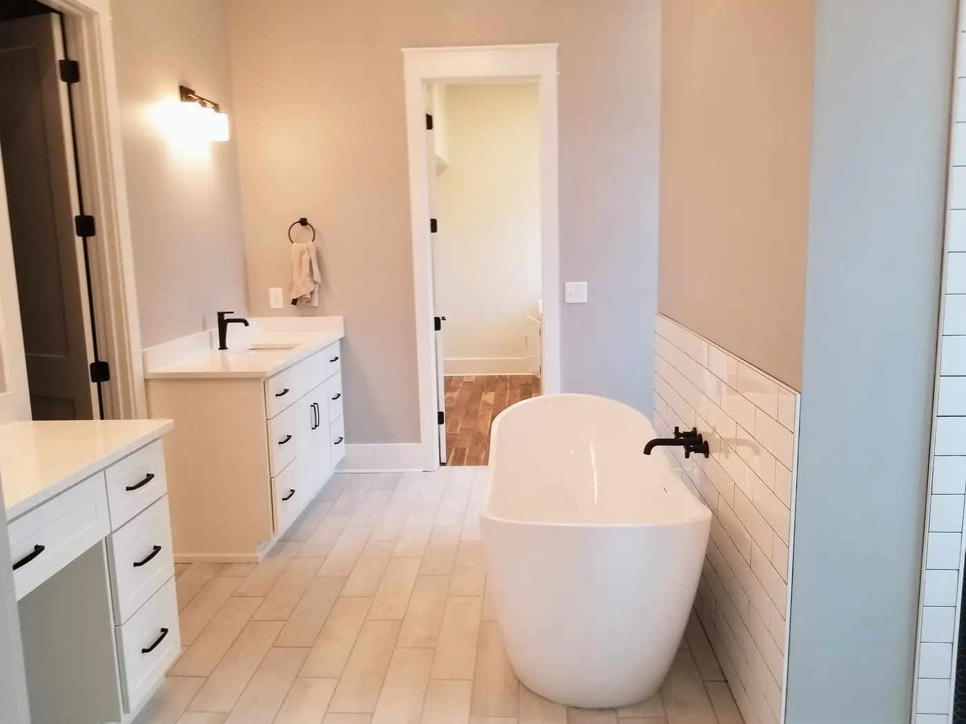 Large-scale bathroom remodel in Milledgeville, Georgia